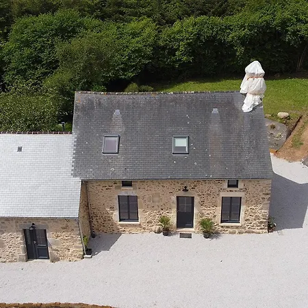 Aux Portes De La Hougue * Quettehou