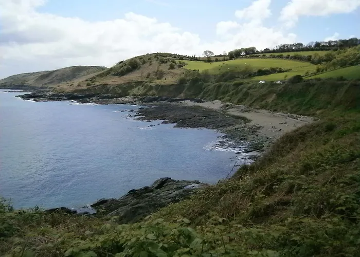 Aux Portes De La Hougue Ferienhaus *